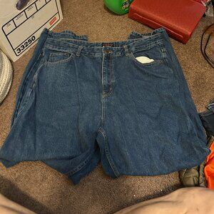 Cross & Winsor Relxed Fit Medium Wash Jeans Men’s Size‎ 40/32